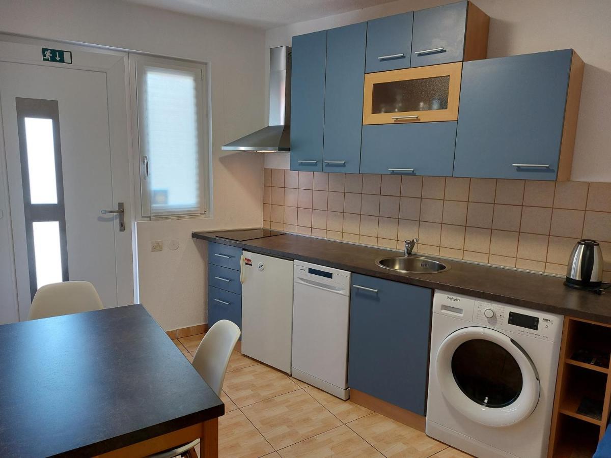 Apartment Karlovac Buitenkant foto