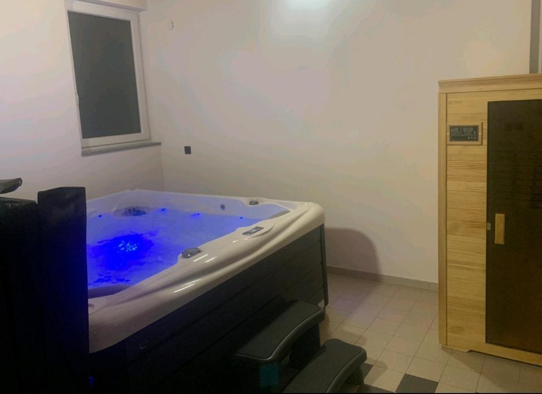 Apartment Karlovac Buitenkant foto